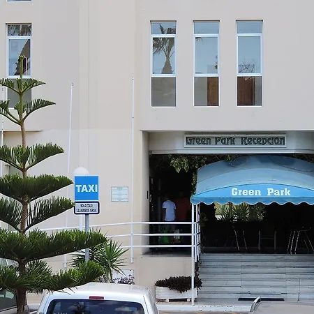 Hotel Green Park 2*
